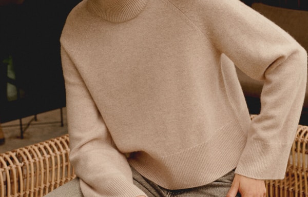 REPEAT cashmere Banner