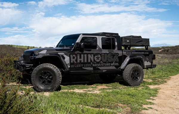 Rhino USA Banner