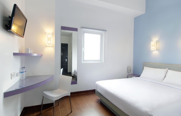 Santika Hotels & Resorts Banner