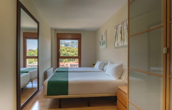 Spirit Hotels & Apartments Banner
