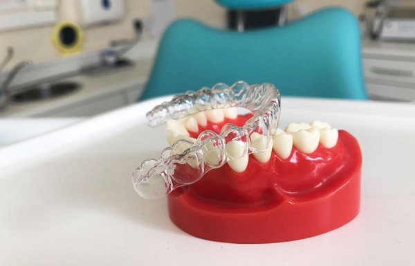 Straight My Teeth Banner