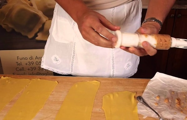 Tagliapasta Banner