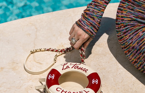 The Luxury Closet Banner