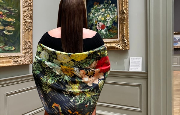 The MET Store Banner