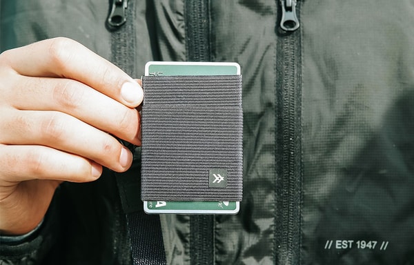 Thread Wallets Banner