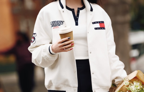 Tommy Hilfiger Banner