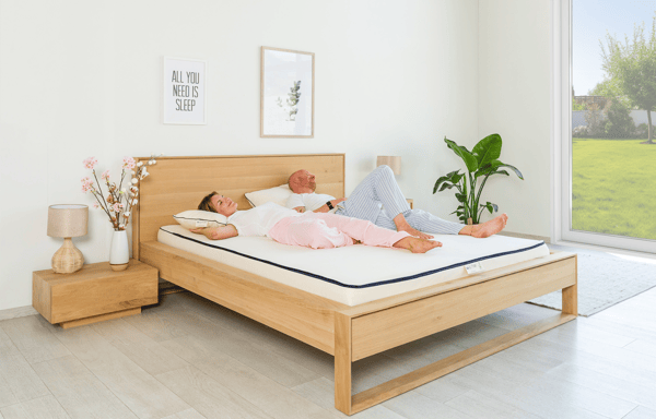 Una Mattress Banner