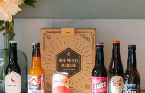 Une Petite Mousse Banner