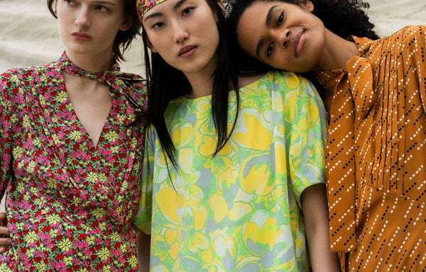 UNIQLO Banner