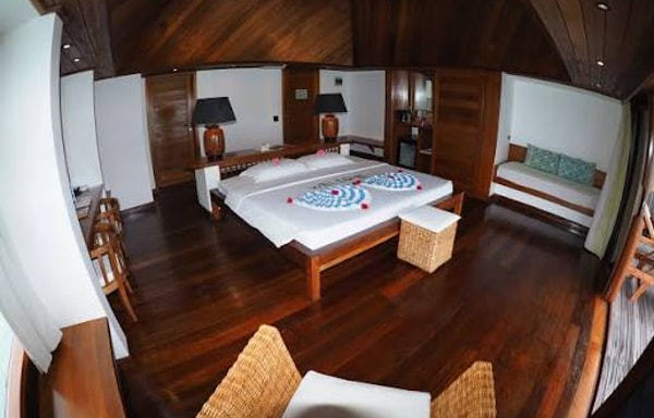 Uvet Hotels Banner