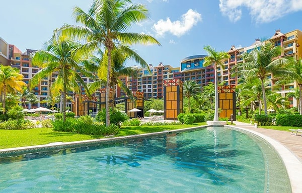 Villa del Palmar Cancun Banner