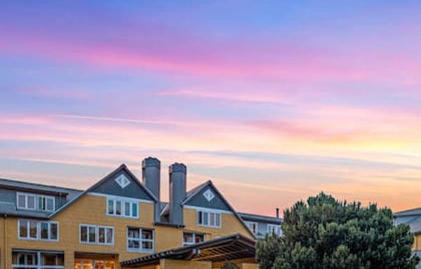 Wyndham Hotels & Resorts Banner