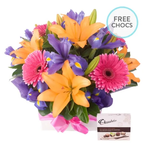 1300FLOWERS Jessica with Chocs Review