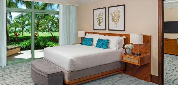 About Atlantis Paradise Island
