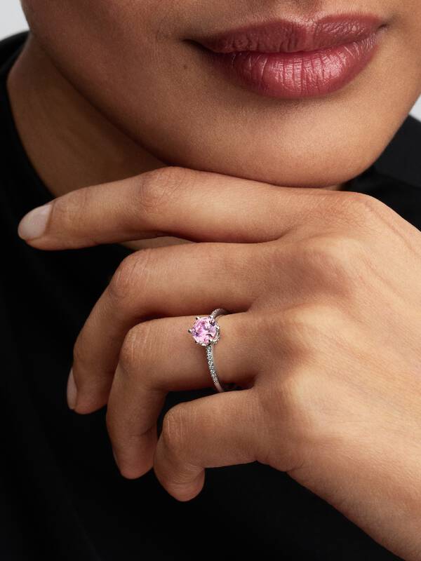 Pandora Rosafarbene Funkelnde Krone Ring Bewertung