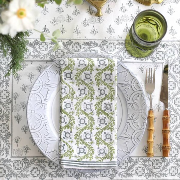 August Table Reviews: August Table Linens Review