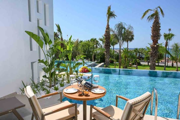 Cyprus Paradise Review