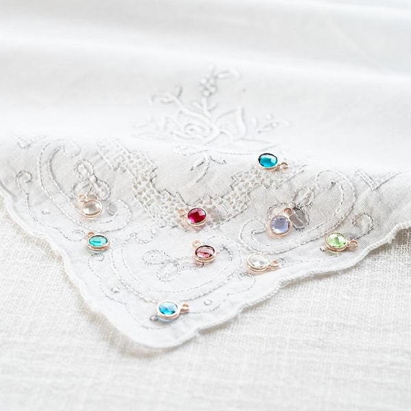 Bloom Boutique Review: Bloom Boutique Add a 6 mm Swarovski Birthstone Personalised Charm Reviews