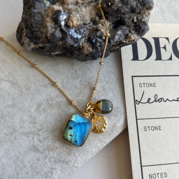 Decadorn Labradorite Gem Slice Triple Charm Necklace (Gold Plated) Reviews