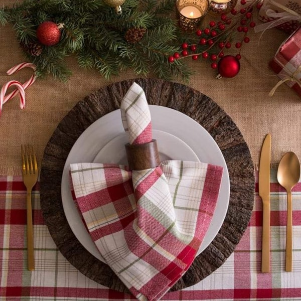Linens 'N Things Review: Linens 'N Things Orchard Plaid Tablecloth 60x84 Reviews