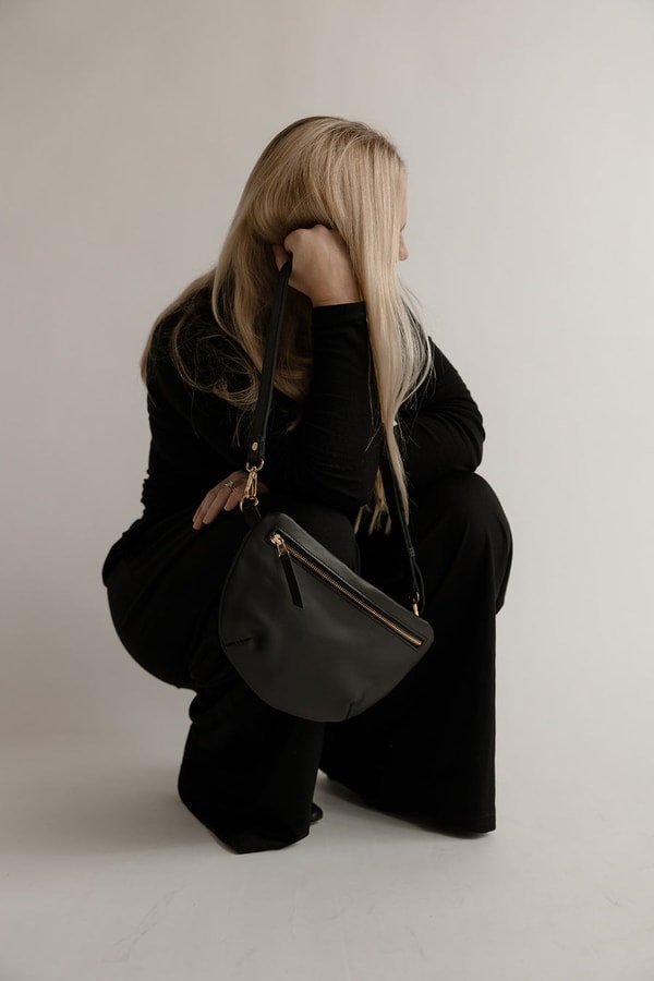 Abby Alley Midi Sling Review