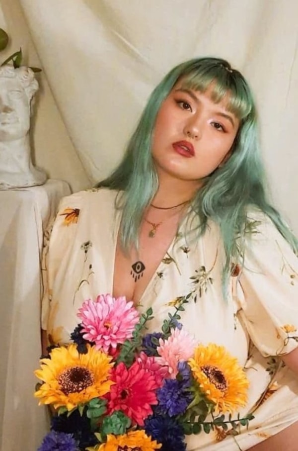 About Arctic Fox Hair Color, Care, and Nails