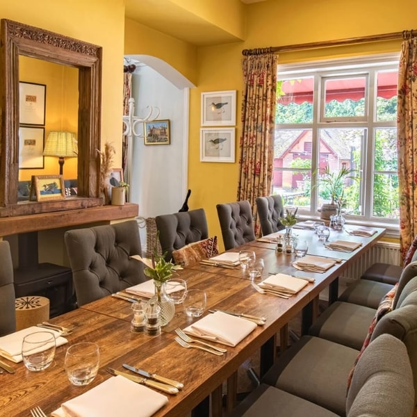 About Five Arrows Hotel