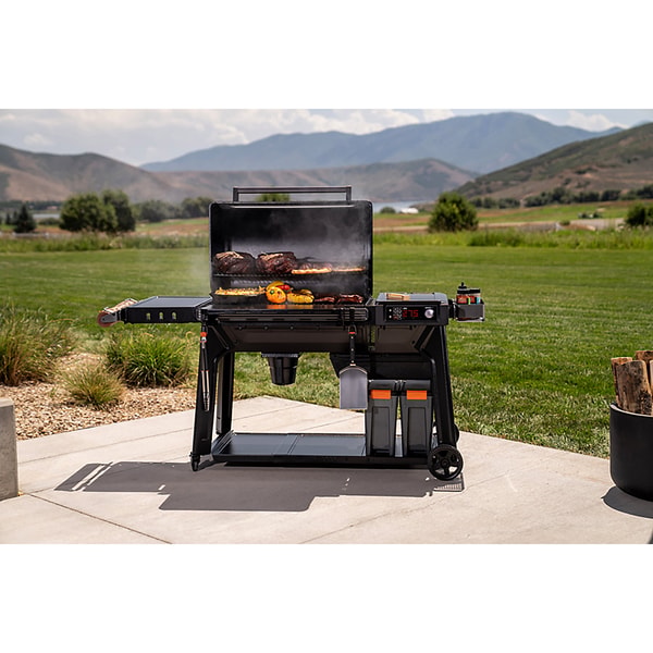 Academy Sports Traeger Woodridge Smoker Reviews