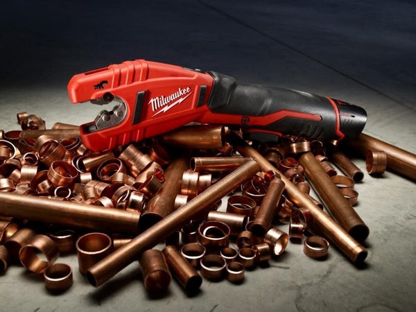 Acme Tools Milwaukee M12 Cordless Copper Tubing Cutter Review