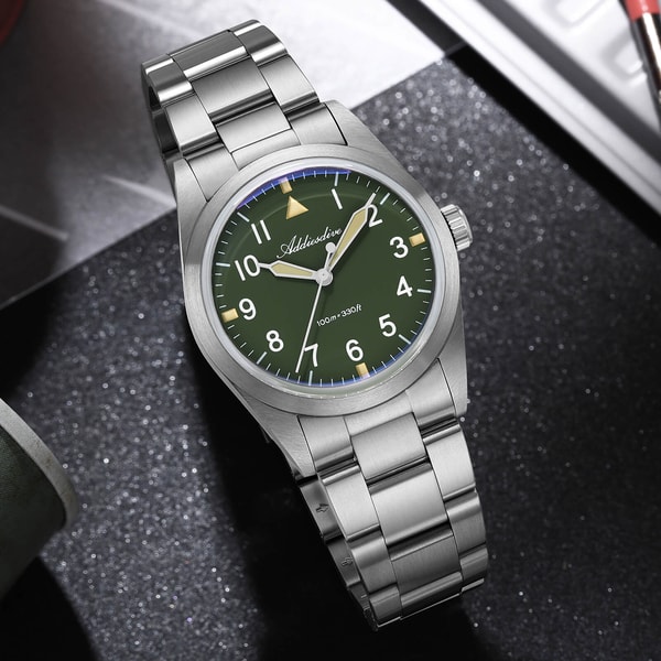 &Uuml;ber Addiesdive Watches