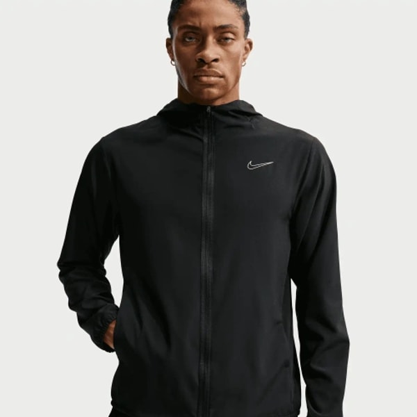 Adrenaline.pl Kurtka męska Nike Form Recenzja