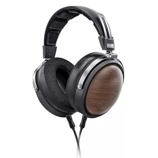 Advanced MP3 Players FiiO FT1 32&Omega; Large Dynamic Driver Headphones Review