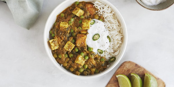 all plants Spinach & Coconut Tofu Curry Review