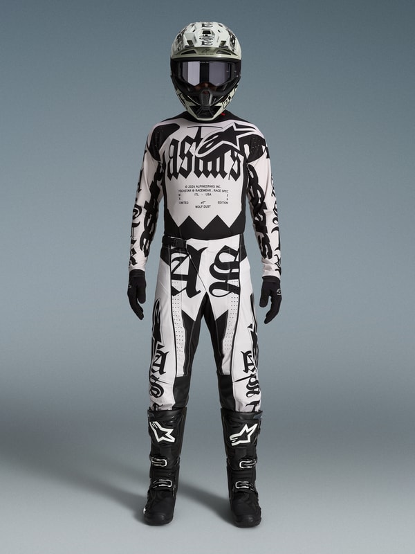 Alpinestars Techstar Wolf Dust Gear Set Review