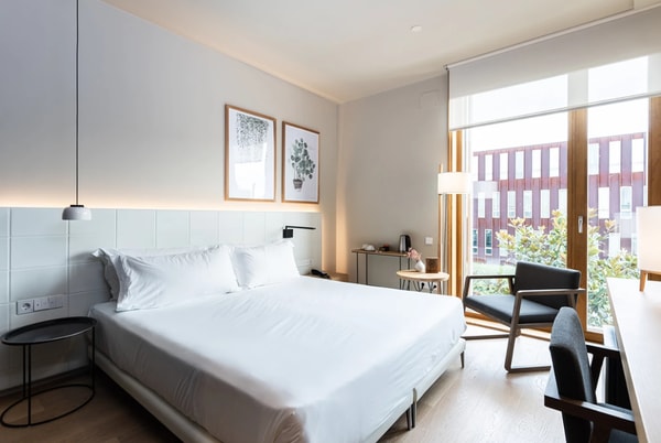 ARIMA Hotel Standard Passiv Review