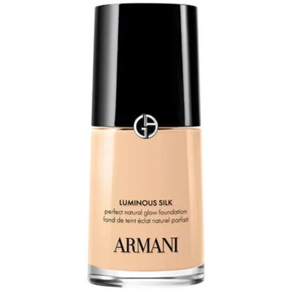Armani Beauty Luminous Silk Foundation Review