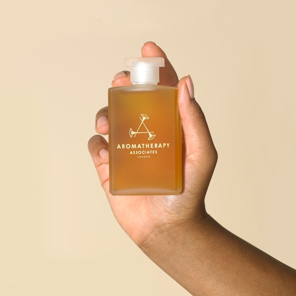 Aromatherapy Associates Deep Relax Bath & Shower Oil Review