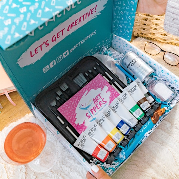 ART SIPPERS Bauble Box Review