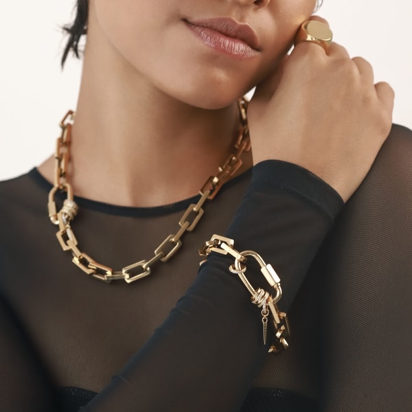Artizan Joyeria Carabiner Square Spiga Bracelet Review