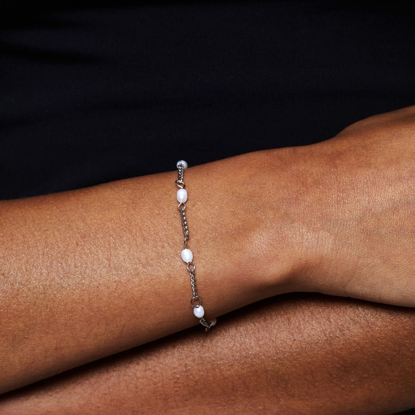 Overview of Atolea Jewelry 