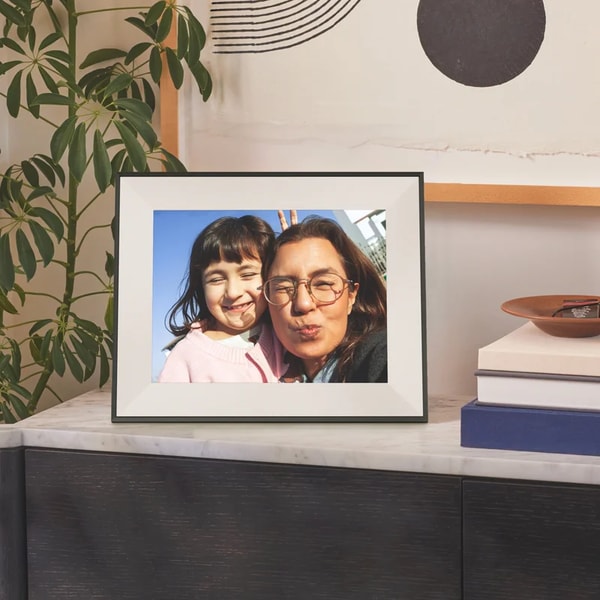 Aura Frames Aspen 12" HD Frame Review