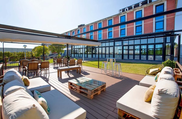 Acerca de AZZ Hotels
