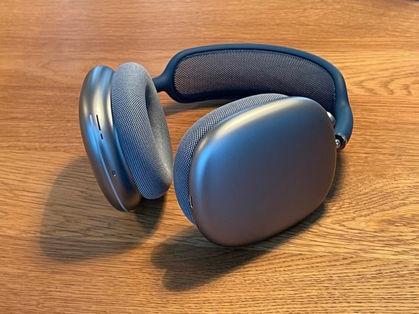 Back to the Office Apple AirPods Max 2 Review
