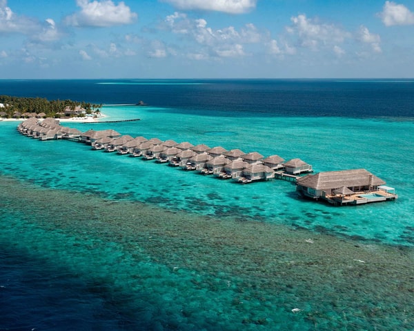 Baglioni Hotels & Resorts Maldives Luxury Resort Review