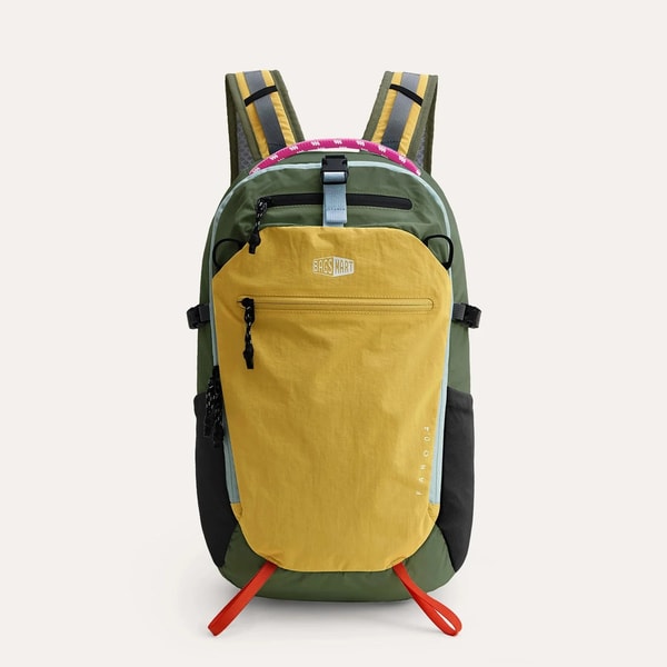 Bagsmart Faro Light Backpack Review