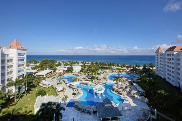 Bahia Principe Escape Runaway Bay Bewertung