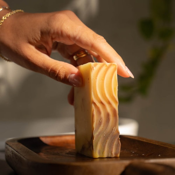 Bar & Bar Grow + Protect Shampoo Bar Reviews