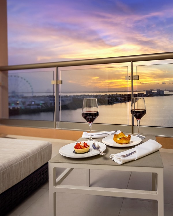 About Beach Palace