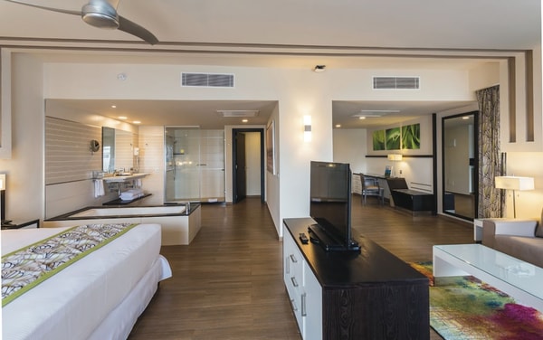 BeachBound Riu Republica Reviews