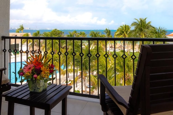 Beachscape Kin Ha Villas Standar Ocean View Room Review